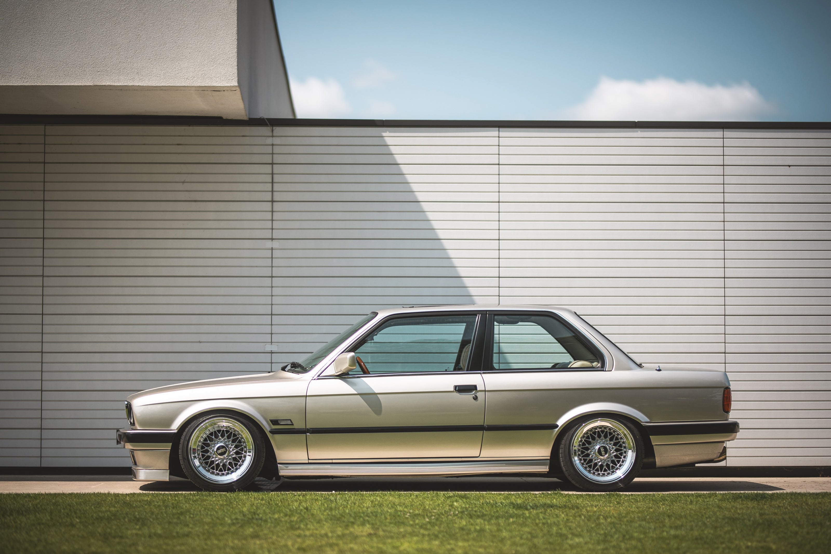 Proper classic BMW 3 series E30 Coupe, hooligan of the streets. Photography print, unframed. Automotive art print. Wall decor. 
