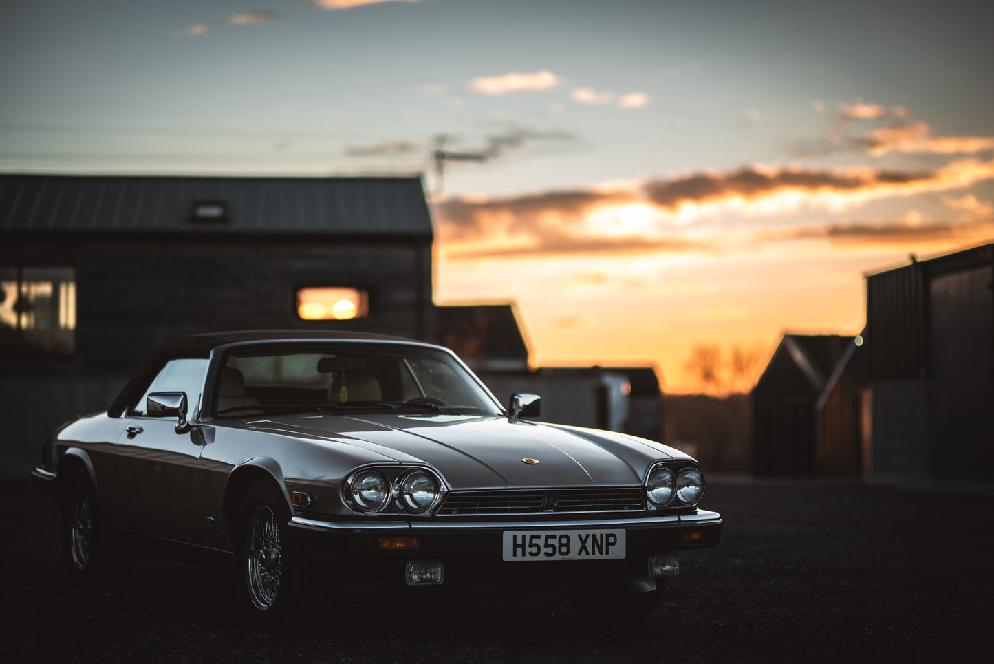 Classic Collection 1991 Jaguar XJS 5.3L V12 in golden colour, sunset Billingshurst, West Sussex, UK.
Printed on Giclée Hahnemühle Photo Rag, or Fuji Pearl. Photography print, unframed. Automotive art print.