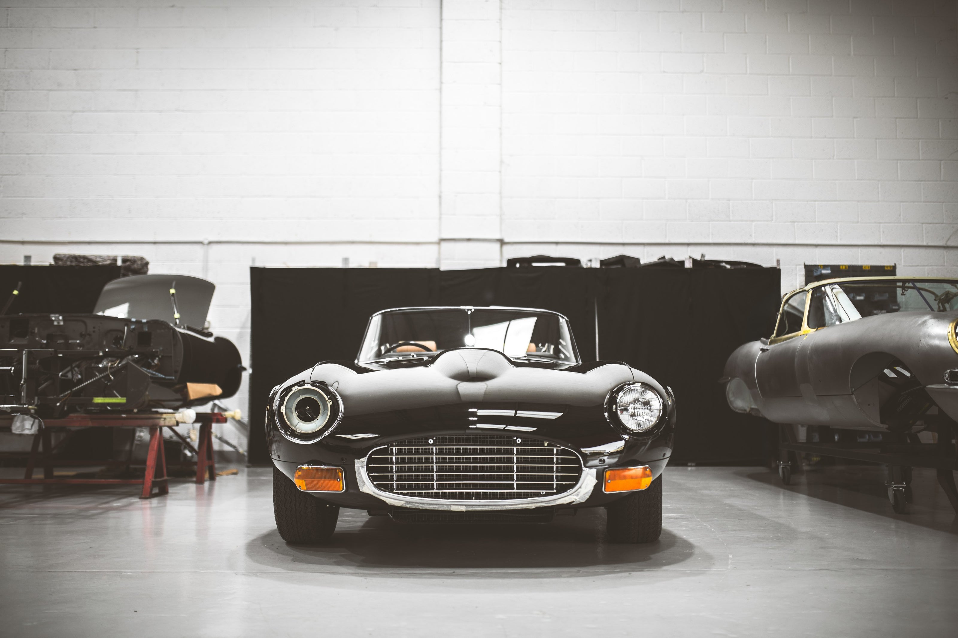 Classic Jaguar E-type series 3, restoration process. Photography print, unframed. Automotive art print. Wall decor.